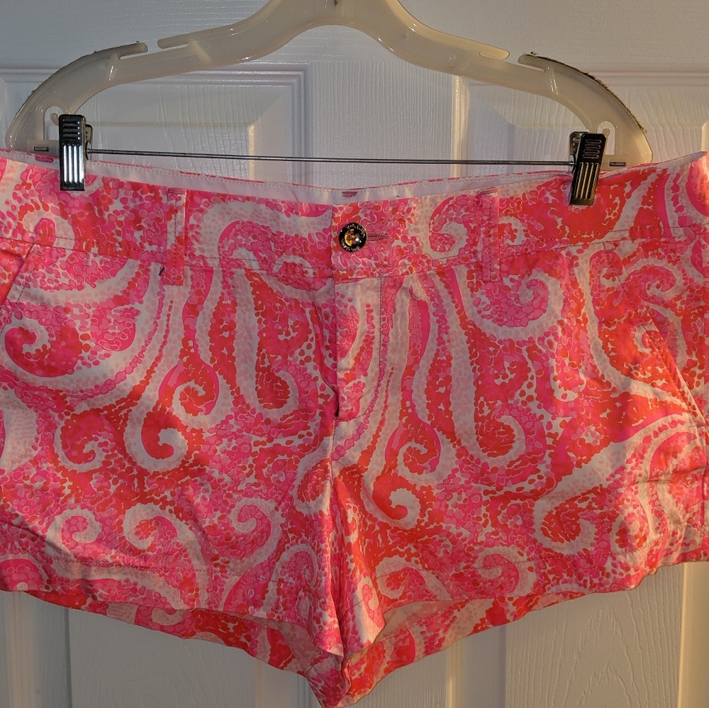 Lilly Pulitzer Walsh short in Pink Pout